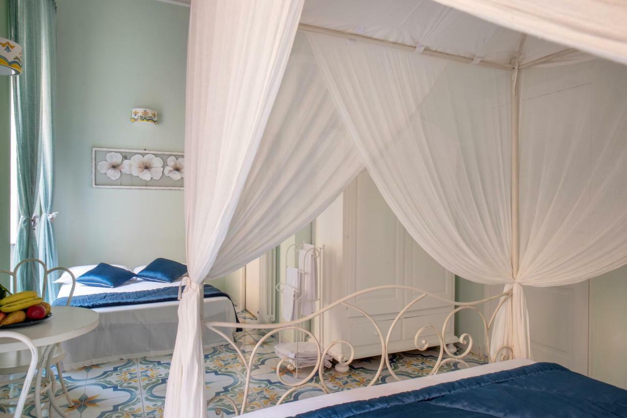 Bed and Breakfast Regina Elena Nápoles Exterior foto